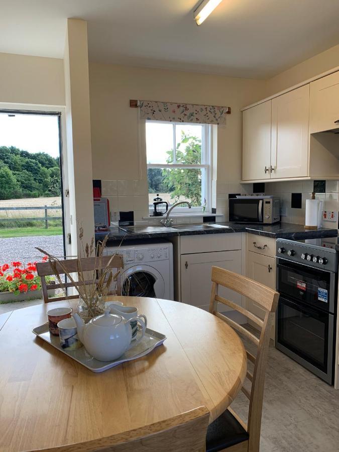 Ploughmans Cottage Forres Extérieur photo